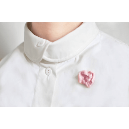 Monochromatiques - pin's chewing gum